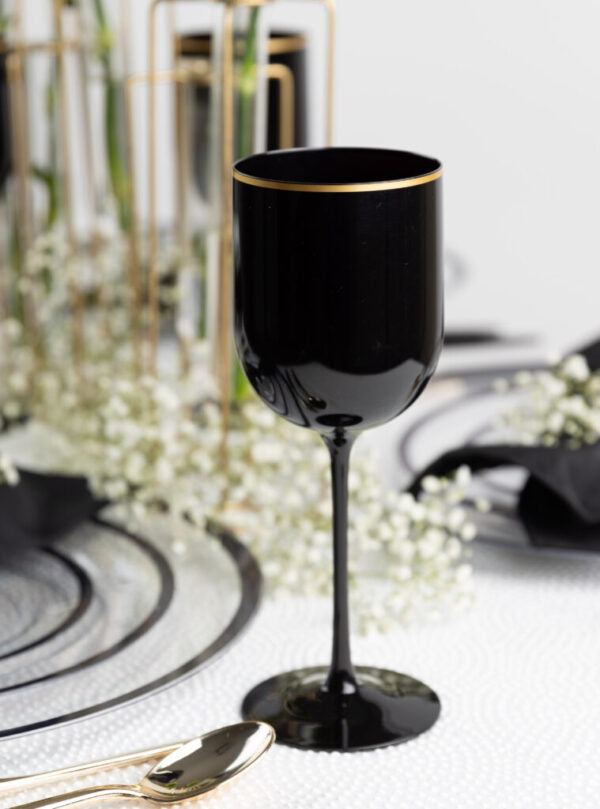Black/Gold Rim Wine Glasses (5 Count)