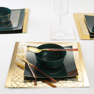 Luxe Square Black • Gold Plastic Plates